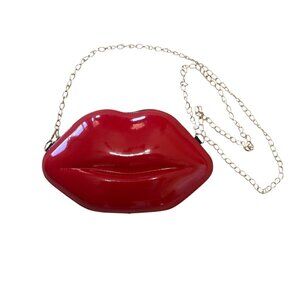 Lips and Kisses Lipstick Hard-shell Crossbody Handbag /Purse- Shiny Red- NWT